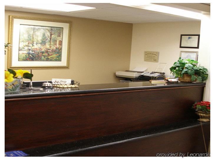 Americas Best Value Inn New London Mystic Extérieur photo